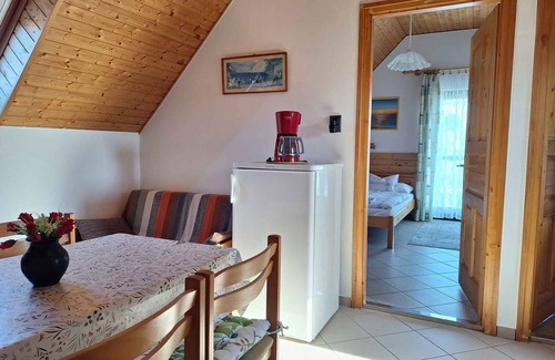 Keszthely Apartment | Holiday apartment with gazebo