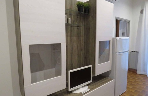 Fogliano Marina Apartment | Holiday apartment with balcony and air conditioning