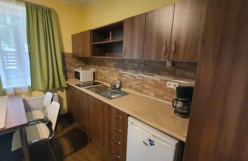 Siofok-Sosto Apartment | Holiday apartment with modern facilities only 120 meters from the beach