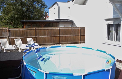 Fonyod Apartment | Holiday apartment with pool and table tennis