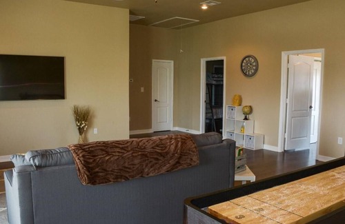 Crystal Beach Cabin | Holiday Beach Sunset - amazing "island breeze getaway" weekday & off-peak rates!