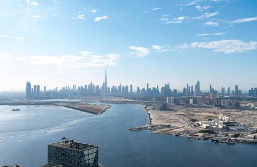 Dubai Apartment | Holiday Boulevard - Luxury 3BR Penthouse with Burj Khalifa and Creek Views