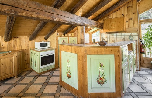 Montvalezan Ski Chalet | Holiday chalet for 15/17 people
