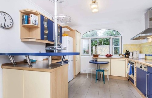 Urbanizacion S'Estanyol House | Holiday Home 'Buda Blau' with Sea View, Wi-Fi and Air Conditioning