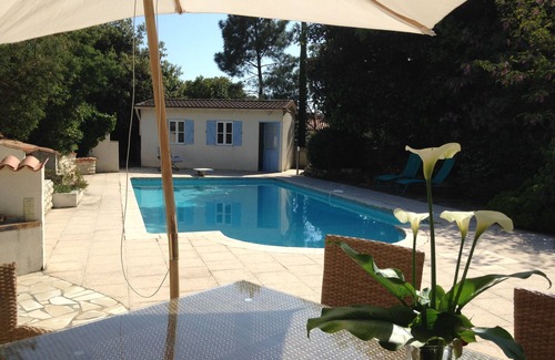 Saint-Trojan-les-Bains House | Holiday Home 'Jardin Arboré, Belle Maison Piscine' with Private Pool, Terrace and Wi-Fi