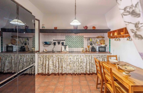 Marchena Cottage | Holiday Home Carula