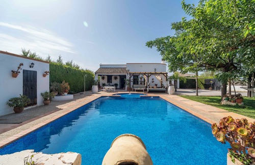 Marchena Cottage | Holiday Home Carula