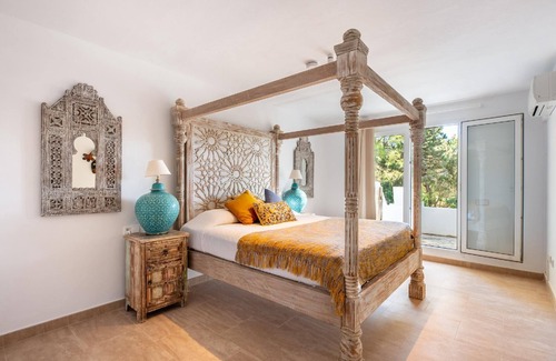 Sant Carles de Peralta House | Holiday house San Carlos de Peralta for 1 - 8 persons with 4 bedrooms - Holiday home