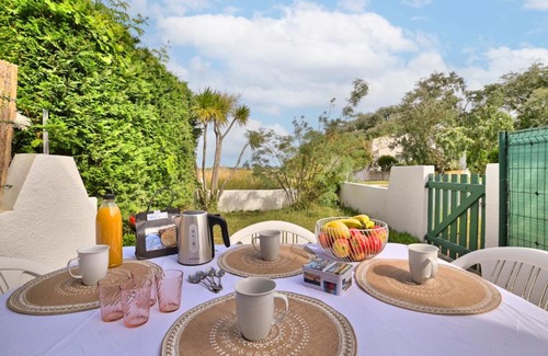 Saint-Georges-d'Oleron House | Holiday Home Le Douhet 1 by Interhome