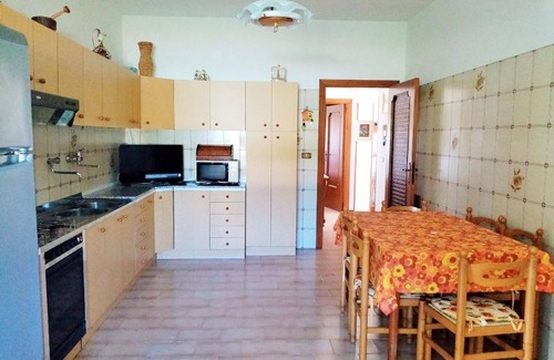 Mosciano Sant'Angelo House | Holiday house Mosciano Sant'Angelo for 1 - 6 persons with 3 bedrooms - Holiday house