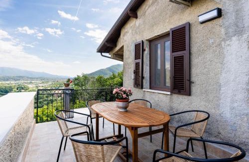 Garlenda House | Holiday Home A Tenaia by Interhome