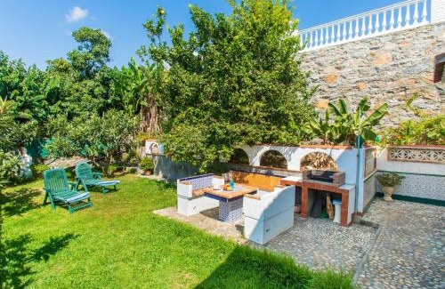 Almunecar House | Holiday Home Amanecer by Interhome