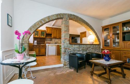 Fano House | Holiday Home Appartamento Piccolo by Interhome