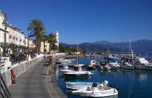 Scario House | Holiday home Baia Garagliano 2