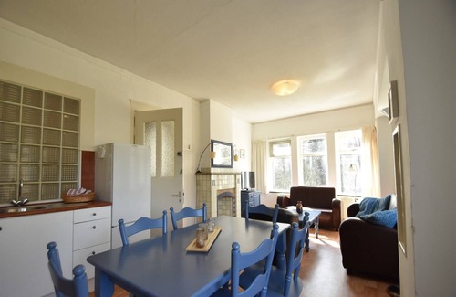 Bergen aan Zee House | Holiday Home Bergen near Beach & Dunes
