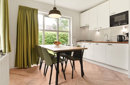 Brouwershaven House | Holiday Home by the Sea