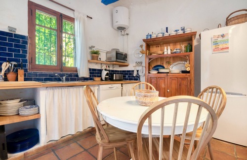 Beniali House | Holiday Home 'Ca la Pasita 26' with Pool, Mountain Views and Wi-Fi