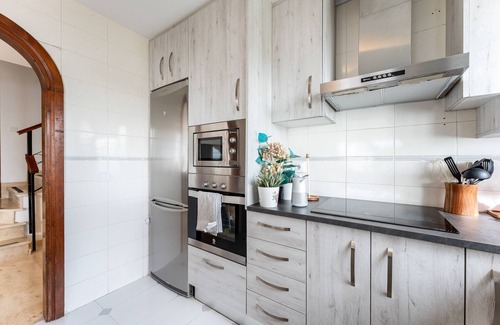 Benalmadena Costa House | Holiday Home 'Casa Alicia' Near the beach with Heated pool