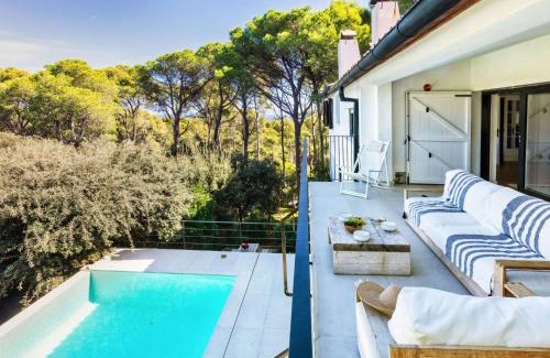 Pals House | Holiday Home Casa Blue Art by Interhome