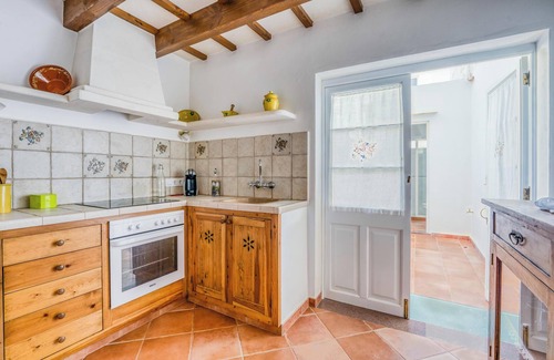 Ciutadella de Menorca House | Holiday Home 'Casa Ses Roques' close to the Beach with Wi-Fi