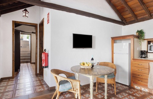 El Paso House | Holiday Home 'Casitas La Montañita - 3' with Mountain View, Wi-Fi and Air Conditioning