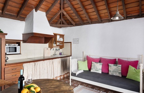 El Paso House | Holiday Home 'Casitas La Montañita - 3' with Mountain View, Wi-Fi and Air Conditioning