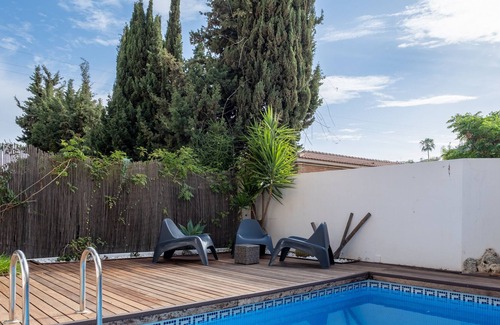 La Cala del Moral Villa | Holiday Home "Chalet de Lujo Cala del Moral" with Private Pool & Wi-Fi