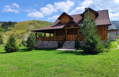 Trnovo House | Holiday Home Chalet Baita