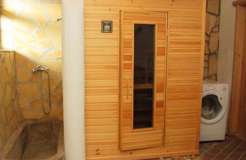 Horni Cerekev House | Holiday Home Chrastov by Interhome
