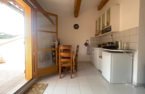 Collobrieres House | Holiday Home 'Collo' with Mountain View, Private Terrace and Wi-Fi