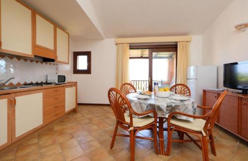 Porto San Paolo House | Holiday Home Dalia 18 - Vista Village by Interhome