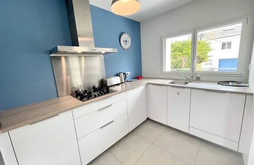 Le Fort Bloque House | Holiday Home 'Des Sables - 50m De La Plage' with Private Terrace, Private Garden and Wi-Fi