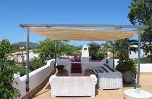 Cala Mandia House | Holiday Home Dolce Farniente by Interhome