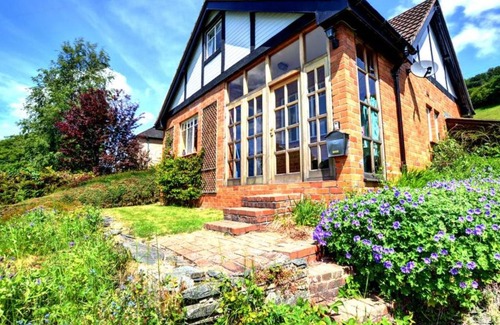 Glyn Ceiriog House | Holiday Home Dolywern by Interhome