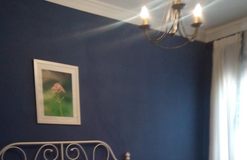 Prado del Rey House | Holiday Home El Parque de Isabel with Mountain View, Pool, Garden & Wi-Fi