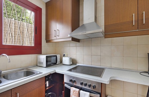 Vallpineda House | Holiday Home with Moutain View, Private Pool, A/C & WiFi