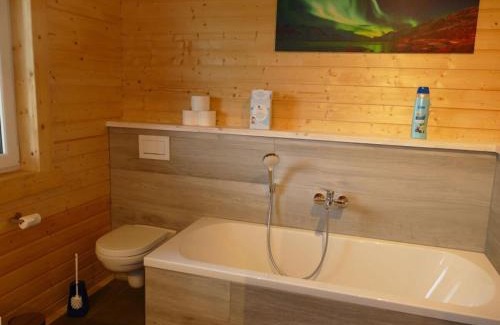 Waldorf Apartment | Holiday home family Junk