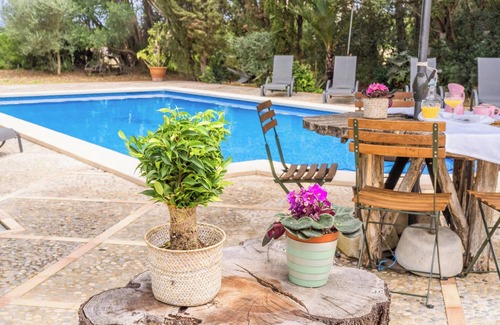 Sineu House | Holiday Home “Finca Son Palanca' with Pool & Wi-Fi