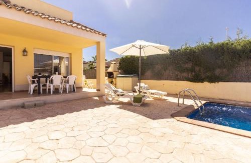 Riumar House | Holiday Home Flamenc 1 by Interhome