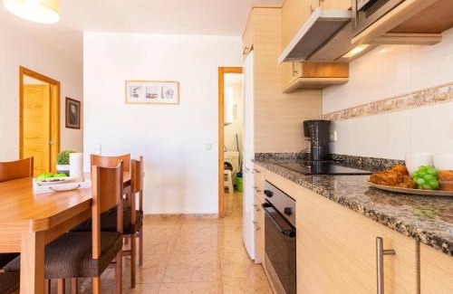 Riumar House | Holiday Home Flamenc 2 by Interhome