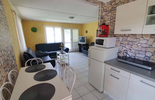 Balatonfenyves House | Holiday home for sole use with garden and barbecue