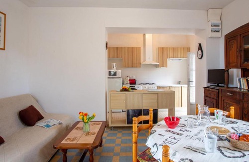 La Bernerie-en-Retz House | Holiday Home Rose-May by Interhome