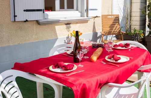 La Bernerie-en-Retz House | Holiday Home Le Cocon by Interhome