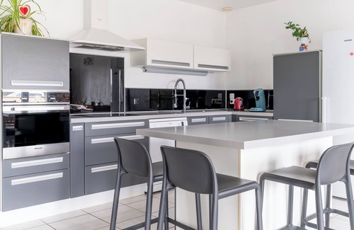 La Plaine-sur-Mer House | Holiday Home 'L'ancrage - 5 Minutes De La Mer' with Private Terrace, Private Garden and Wi-Fi