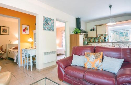 Montsegur-sur-Lauzon House | Holiday Home Lou Vaqui - GRG103 by Interhome