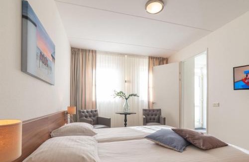 Colijnsplaat House | Holiday Home Ganuenta-1 by Interhome