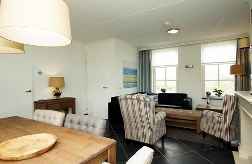 Colijnsplaat House | Holiday Home Ganuenta-2 by Interhome