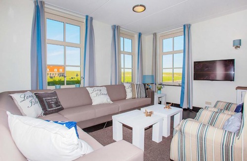 Colijnsplaat House | Holiday Home Ganuenta-2 by Interhome