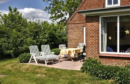 Struxdorf House | Holiday home Haus Storchennest