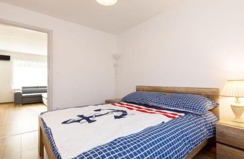 Balatonkeresztur House | Holiday Home Honey by Interhome